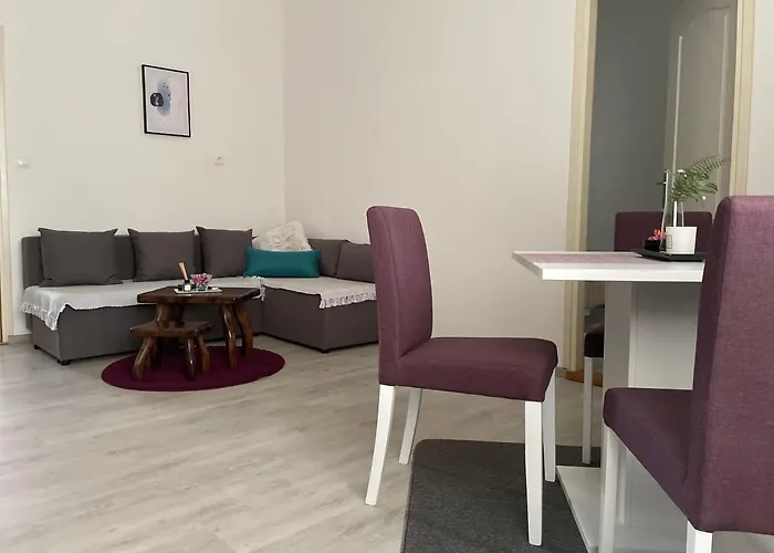 Guest House Mylan